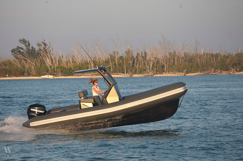 clear carbon and components US contract carbon fiber manufacuturer